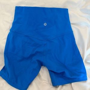 Poolside Blue Lululemon Bike Short Sz 4